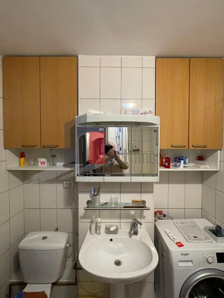 Trei camere decomandat cu centrala Bd. Obregia